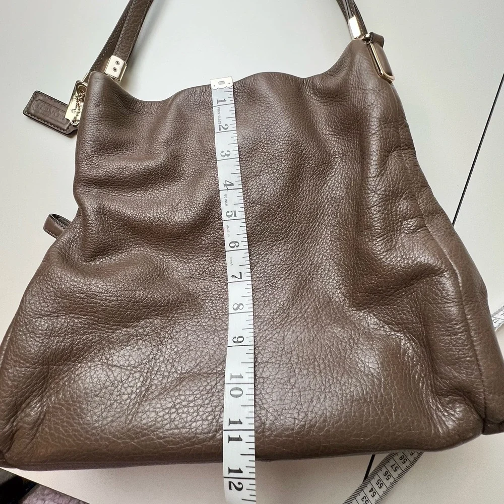 Coach Madison Pebble Taupe/Brown Large Leather Shoulder Bag Minimalist